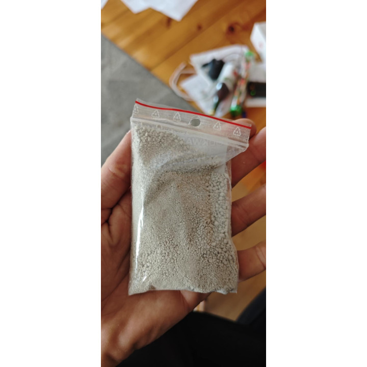 ODKWASZACZ DO ZANĘT WĘDKARSKICH 50-100g/1kg